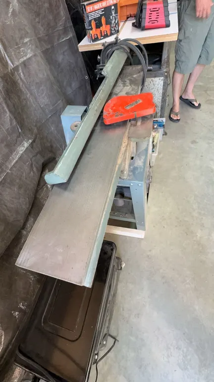 General 6" Jointer, 1HP, 220V, Model 130-1, Floor Stand