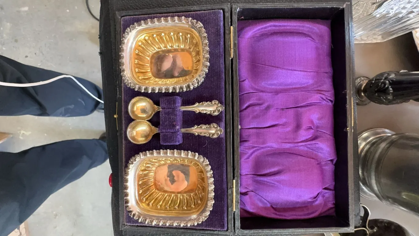 EPNS Silver Plated Sugar Bowl and Spoon Set in Box