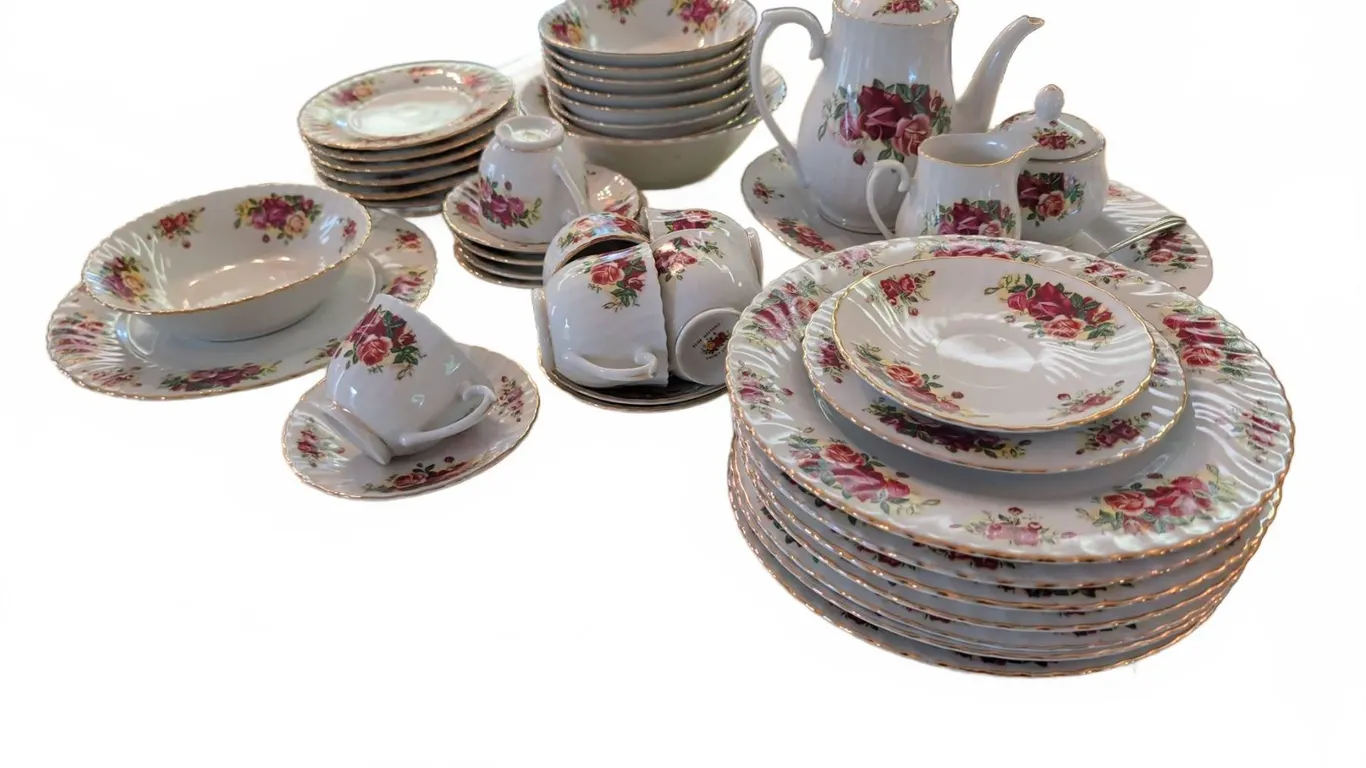Elegant China English Rose 33-Piece Dinnerware and Tea Set