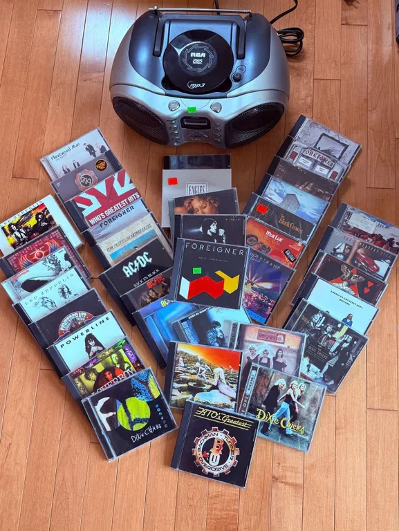 RCA MP3 CD Boombox with Assorted Rock and Country CD Collection
