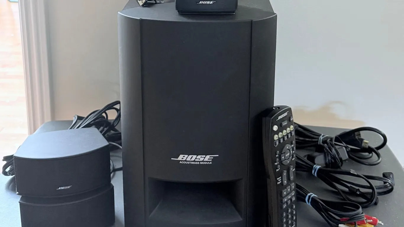 Bose CineMate GS Series II Digital Home Theater System