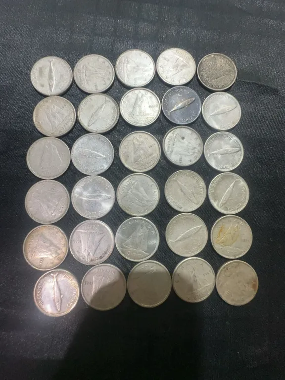 30 .800 Silver Canadian Dimes, 70g Total Metal Weight