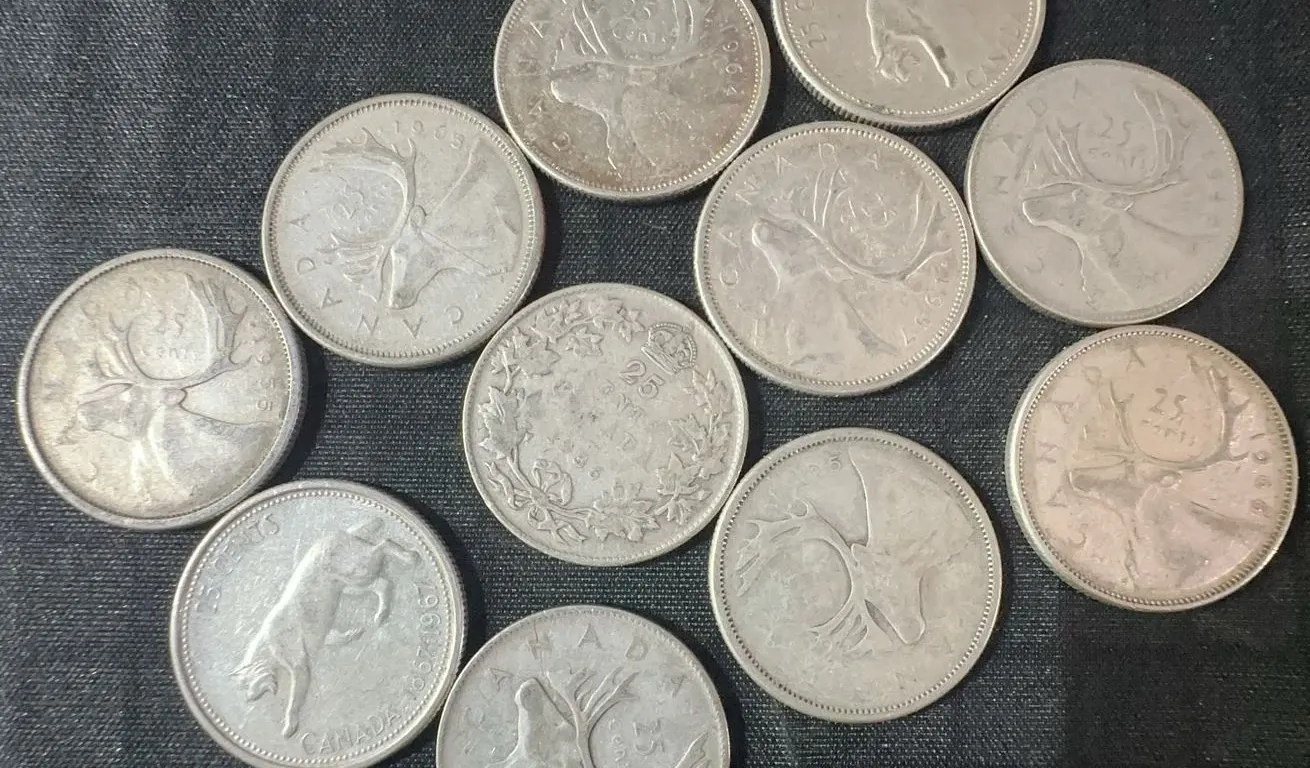 11 Canadian .800 Silver Quarters, 64g Total Weight