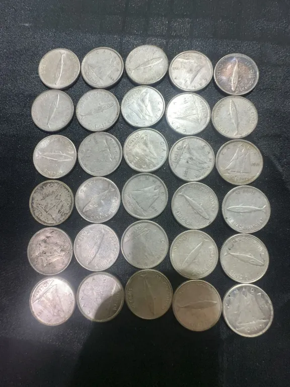 30 .800 Silver Canadian Dimes, 70g Total
