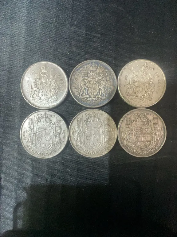 6 Canadian .800 Silver Half Dollars, 70g, 1.80 Troy Ounces