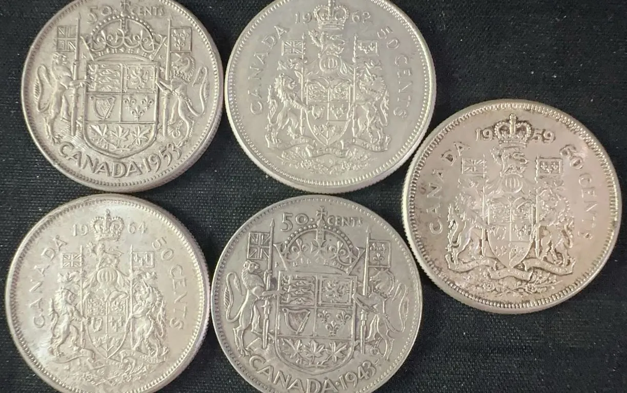 5 Canadian .800 Silver Half Dollars, 58.3g Total Weight