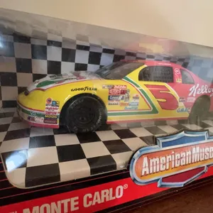 Ertl American Muscle 1:18 Die Cast Kellogg's Monte Carlo