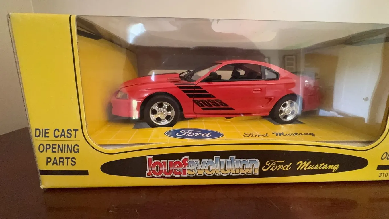 Jouef Evolution 1:18 Die Cast Ford Mustang Boss Model 3101