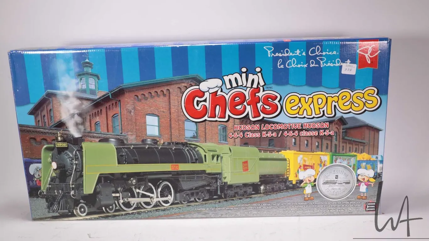 President's Choice Mini Chefs Express Hudson Locomotive 4-6-4 Class K-5-a, HO gauge, new in box