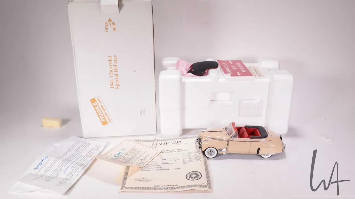 Danbury Mint 1:24th scale 1941 Chevrolet Special Deluxe