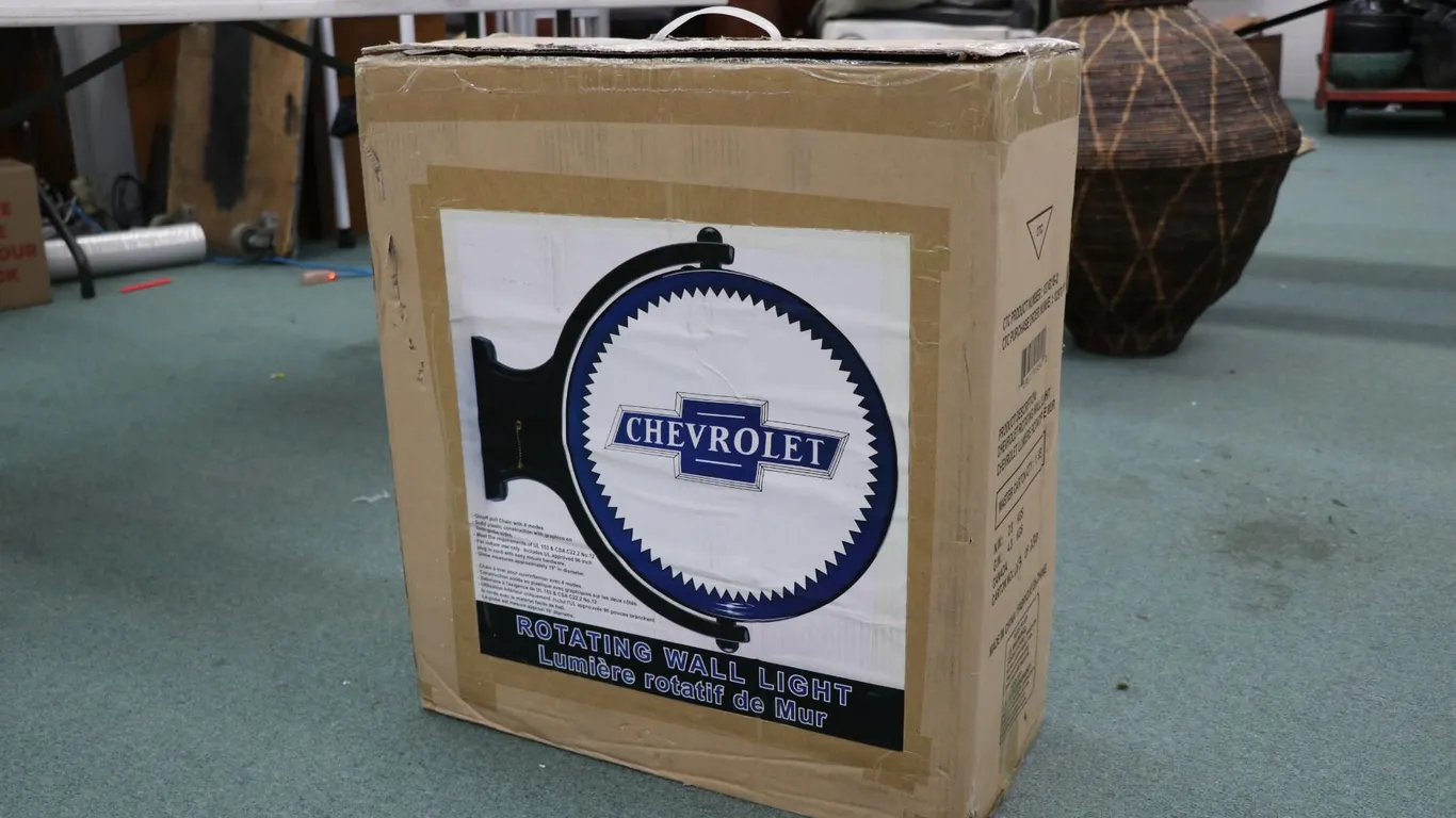 GM Inspired Chevrolet rotating light up wall sign in original box