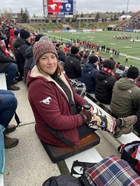 CAMULAND Portable Heated Stadium/Hunting Seat Pad (Battery not included )