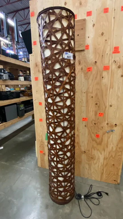 RATTAN AND BLACK METAL FRAME 6 1/2FT TALL FLOOR LAMP