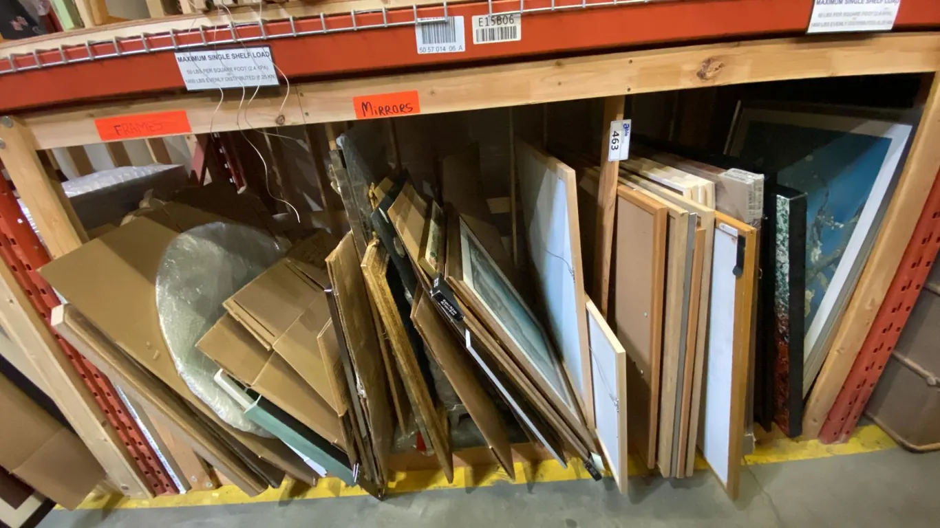 LARGE GROUP OF ASSORTED PICTURE FRAMES, FRAMED PRINTS AND ORIGINAL PAINTINGS