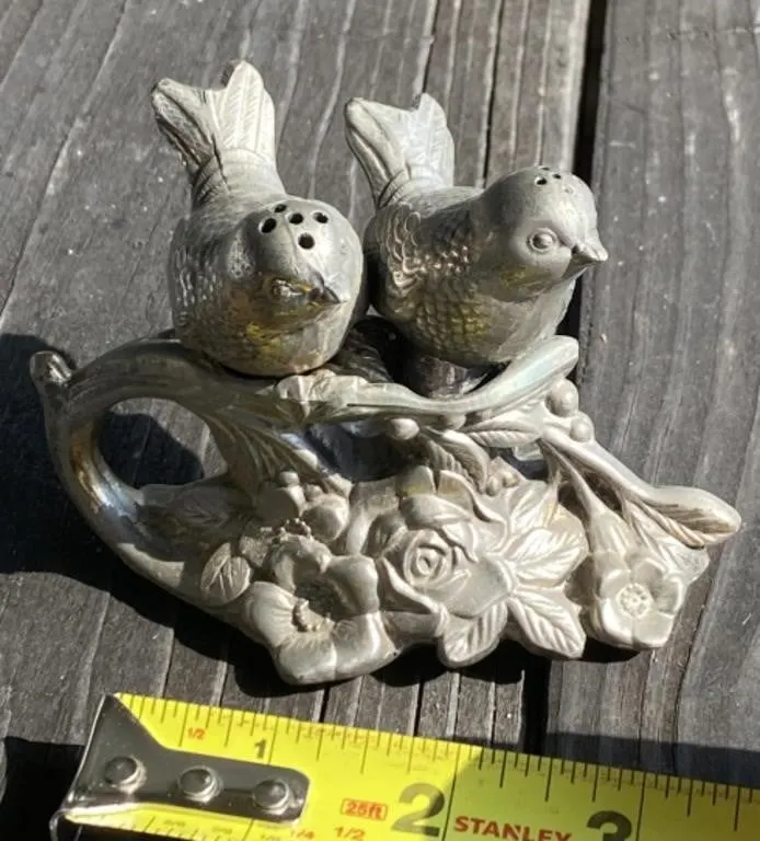 Bird Salt N Peppers