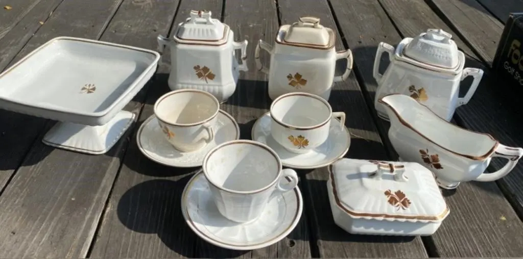 Ironstone Tea Leaf