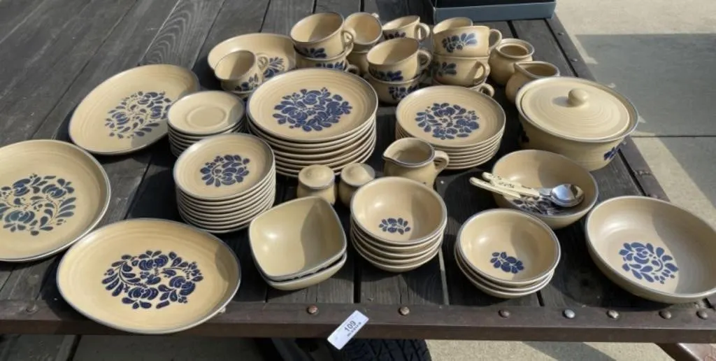 Pfaltzgraff Stoneware Dishes