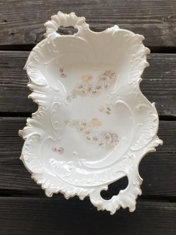 China Serving Dish