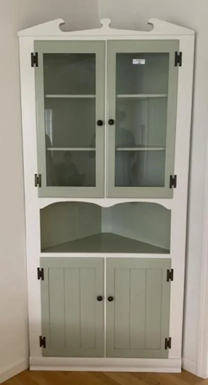 7' Corner Cabinet