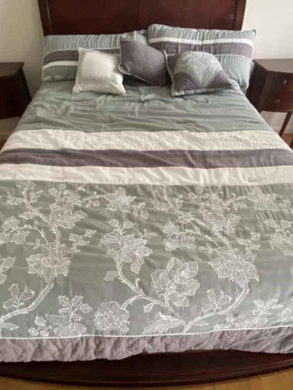 Queen Size Bedding