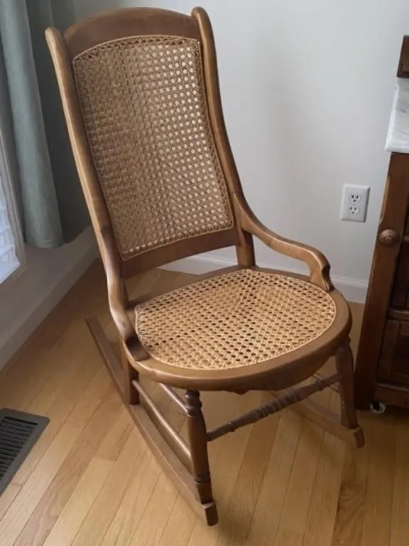 Hip Hugger Cane Seat Rocker