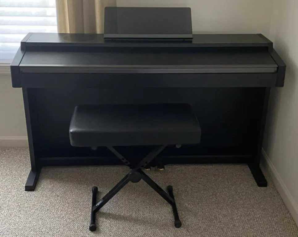 Roland Digital Keyboard with Bench