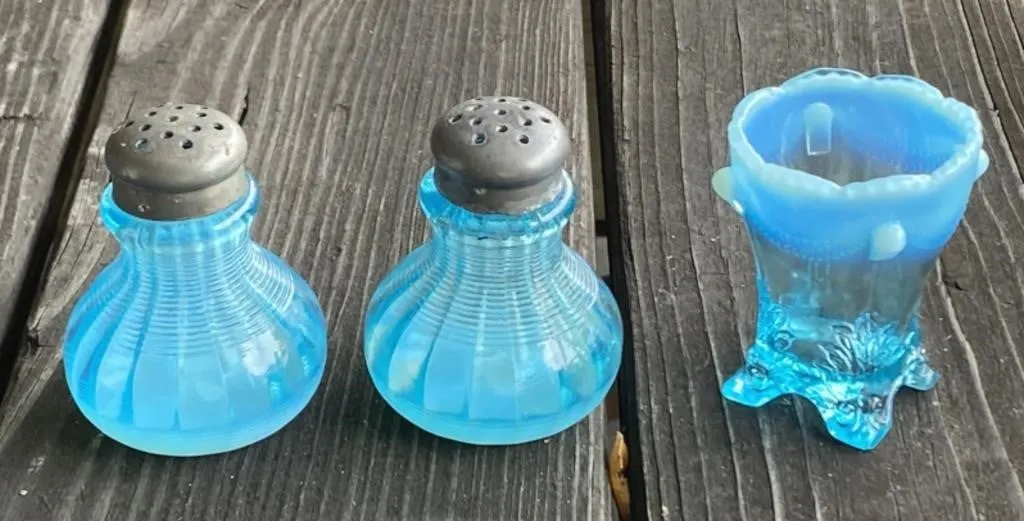 Opalescent Shakers and Toothpick