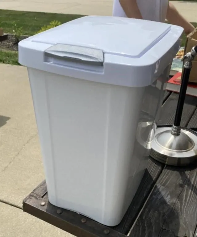 Waste Can