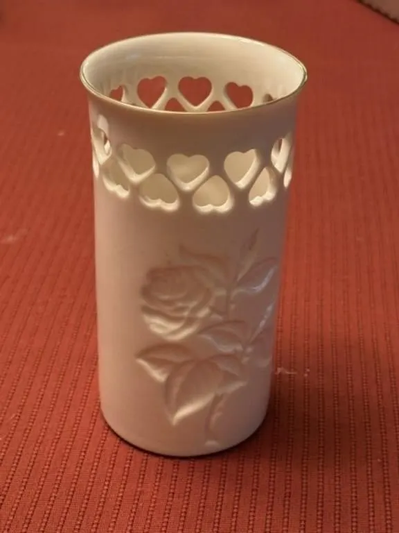 Lenox 5 1/2" Vase