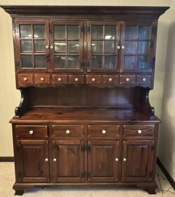 Ethan Allen 2 pc Step Back Hutch