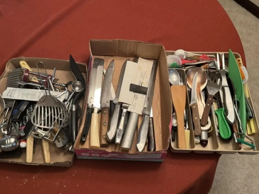 Kitchen Cutlery and Utensils