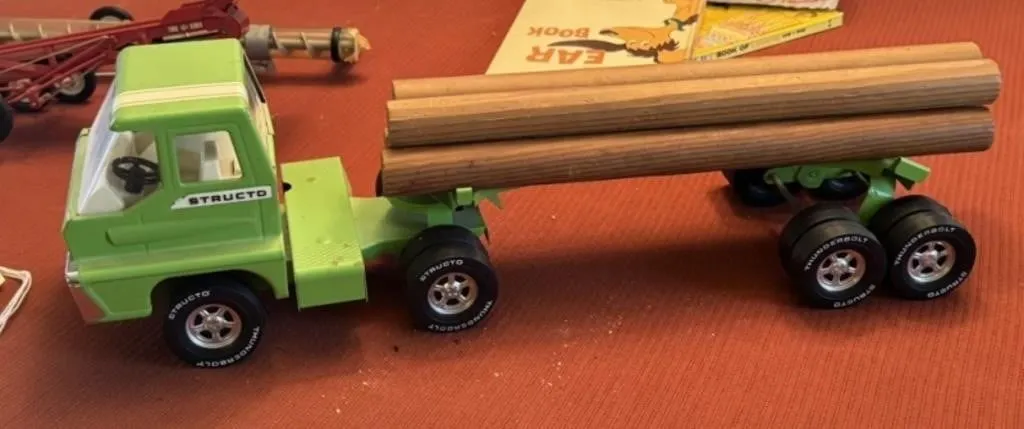 Structo Log Hauler Semi