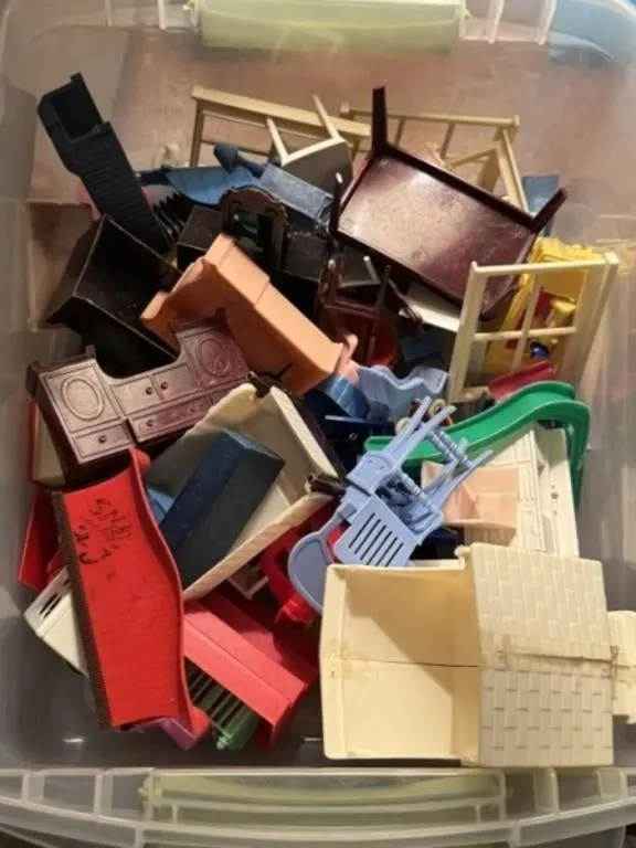 Dollhouse Furniture