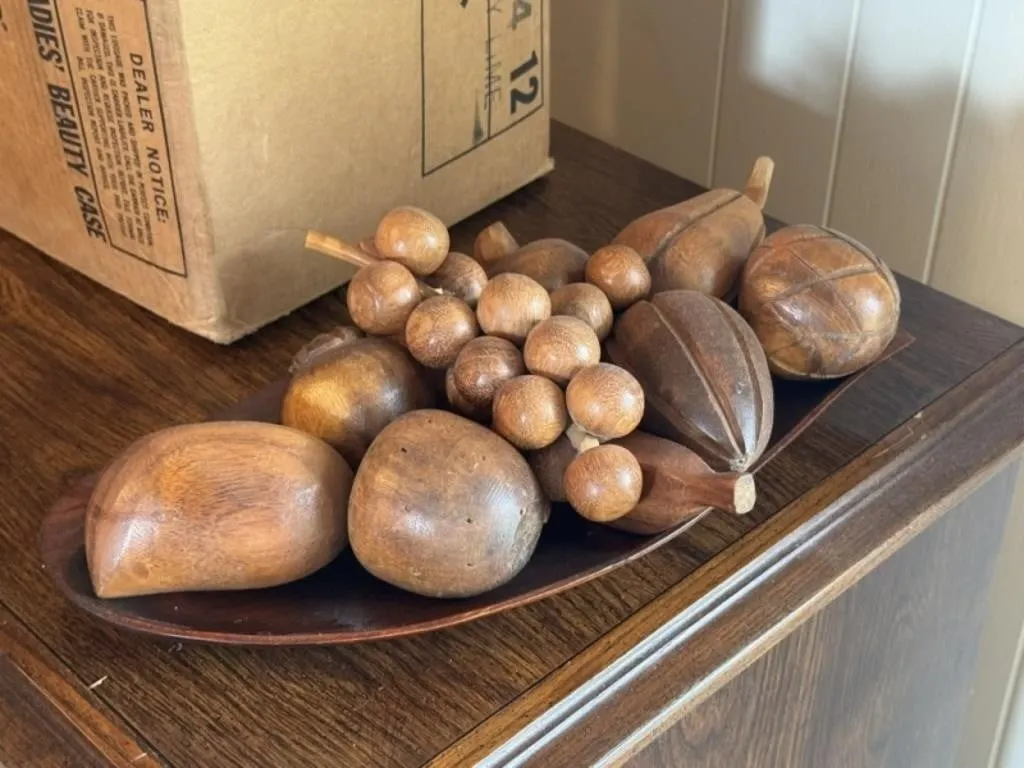 Wood Fruit