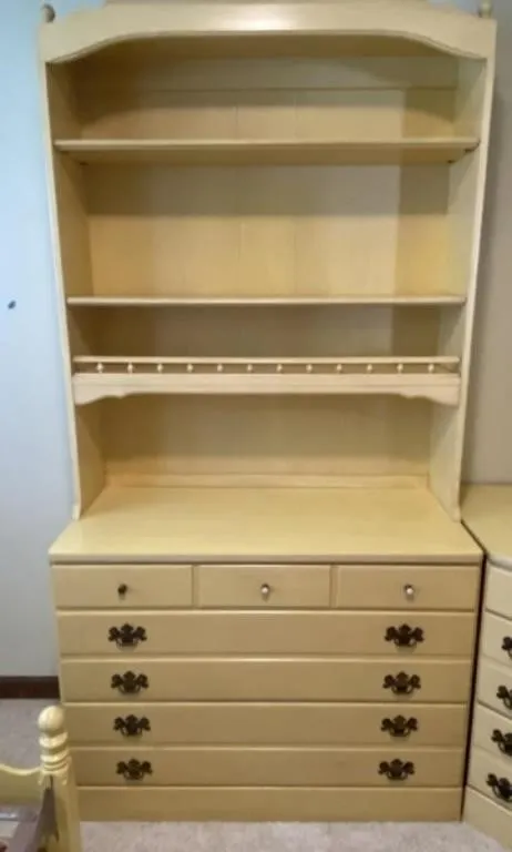 Ethan Allen Lowboy Dresser