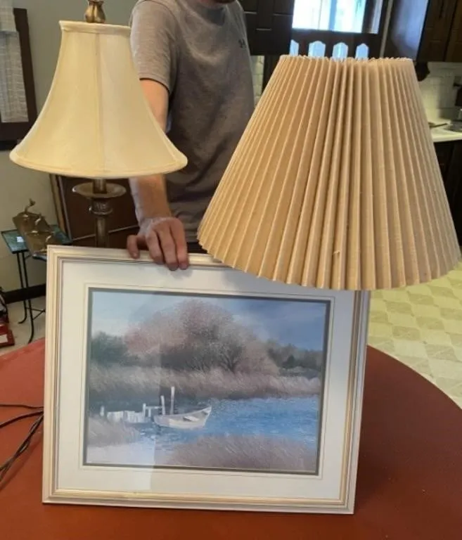 2 - Lamps and Wall Decor