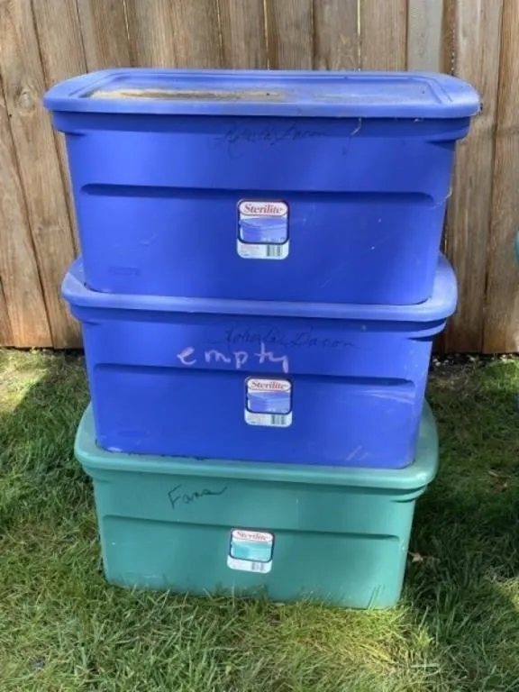 3 - Totes with Lids