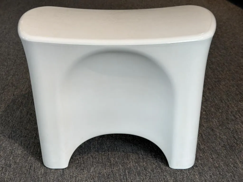 Plastic Bench 21.5” x 13” x 17”