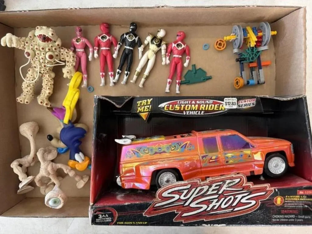 1994 Mighty Morphin Power Rangers Eyeball Man,