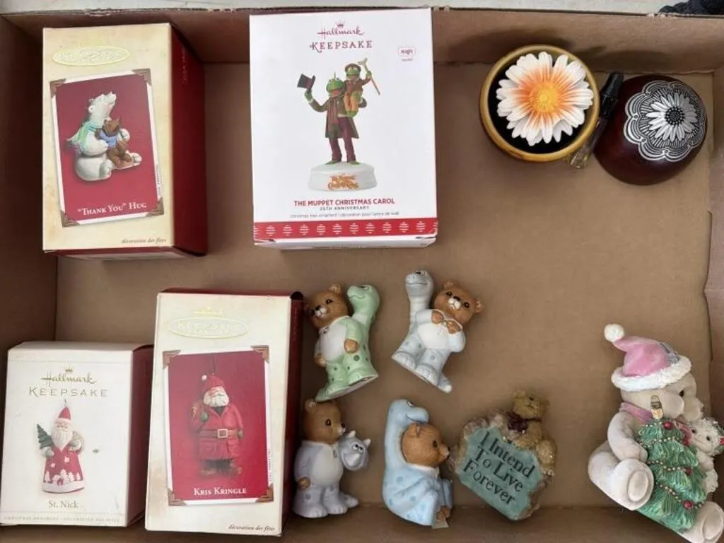 Hallmark Keepsake Ornaments, Dreamsicles Figure,
