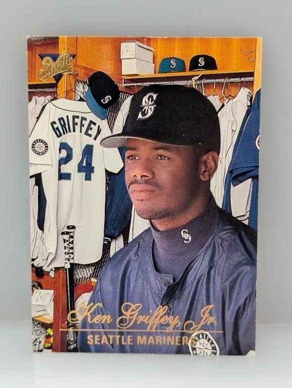 Ken Griffey Jr. #101 1994 Studio HOF Indents