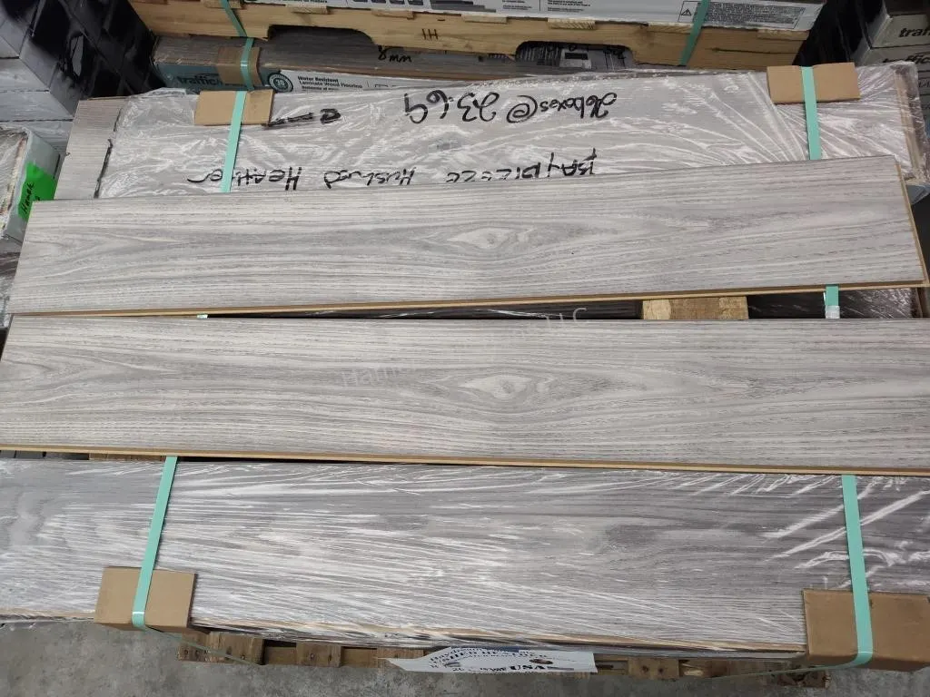 Hushed Heather laminate flooring 616sft
