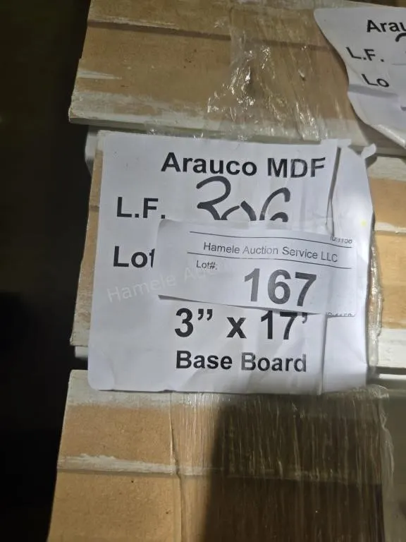 Arauco MDF base 3" x 17' 306LF