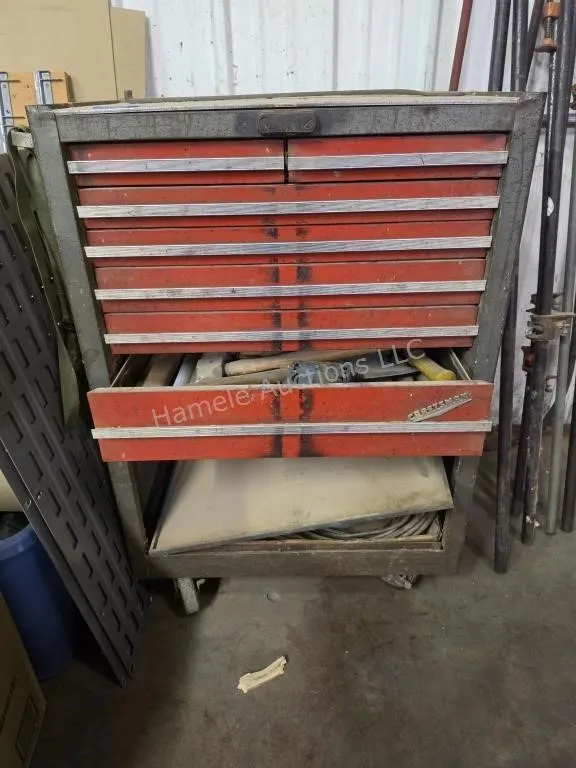 Craftsman tool box and contents