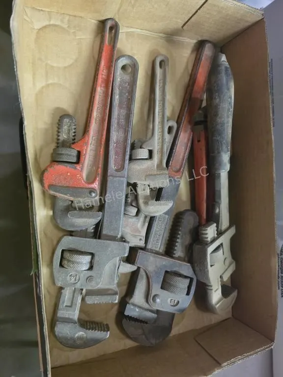 Assorted pipe wrenches
