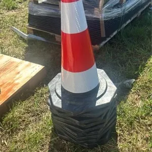 New Safety Traffic Cones 10 to lot