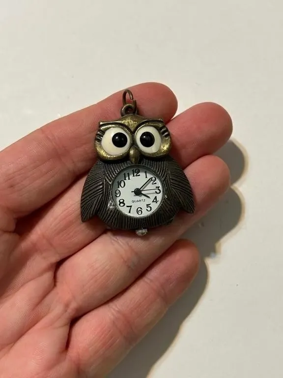 Owl Pendant Watch