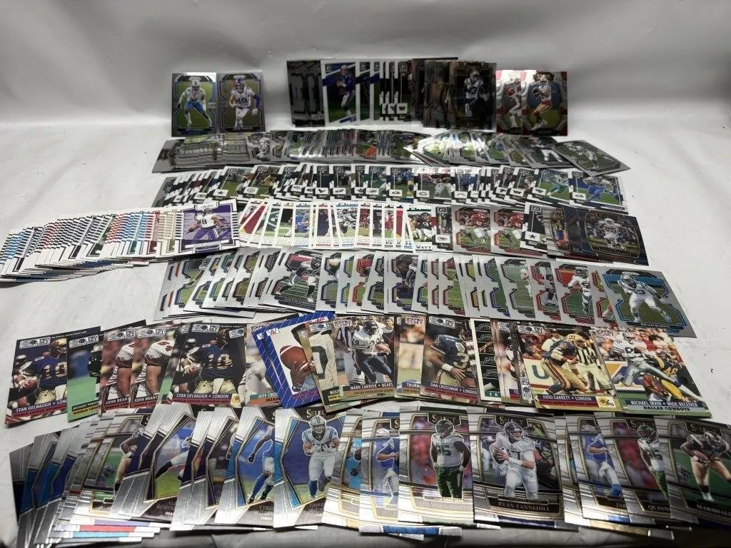 Large Football Card Lot: Prizm, Optic, Select &
