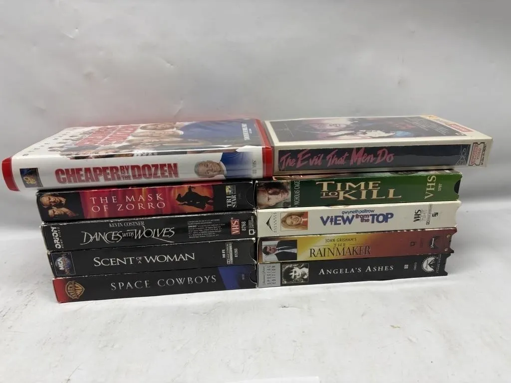VHS Movie Lot: 10 Tapes incl. Zorro, Dances w/