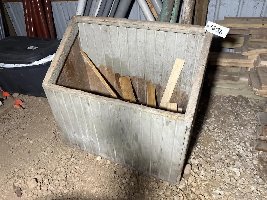 Primitive Wood Box
